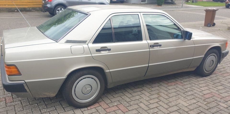 190 E