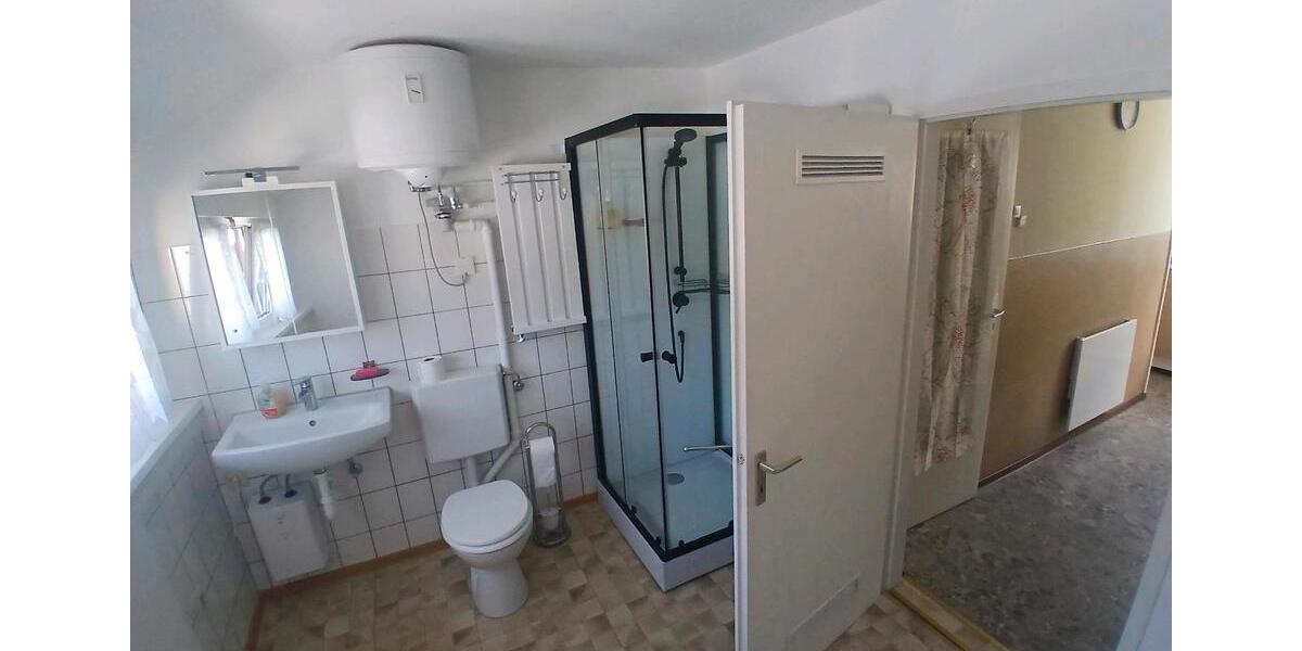 Dachgeschoßwohnung Karlsruhe Daxlanden - 12 Zimmer, 20 m&sup2;, 520&euro; | Angebot:25378368