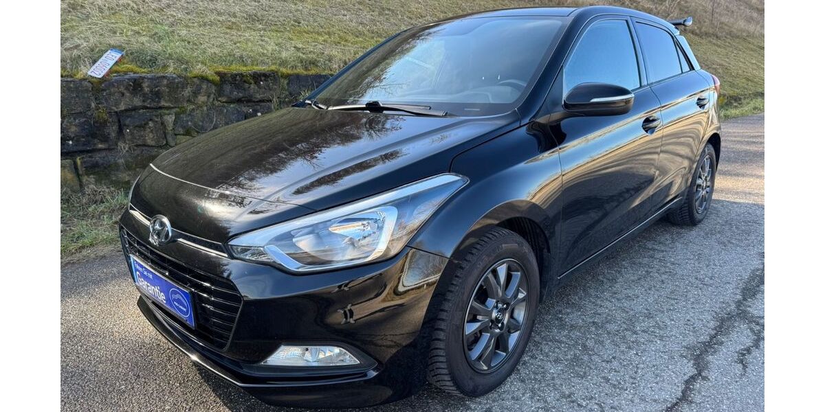 Hyundai i20 100.000 km 7.999 &euro; Leonberg 71229