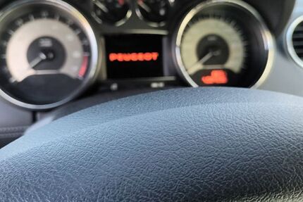 Peugeot RCZ 84.500 km 9.500 &euro; Königsbach-Stein 75203