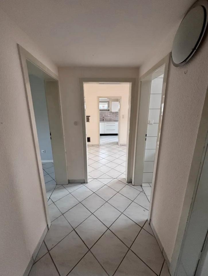 EFH in Großsachsenheim + Garten, Garage, EBK & Balkon