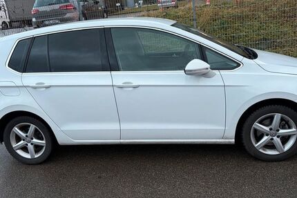 VW Golf Sportsvan 61.138 km 16.000 &euro; Schwieberdingen 71701