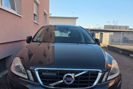 Volvo XC60 284.000 km 9.800 &euro; Bruchsal 76646