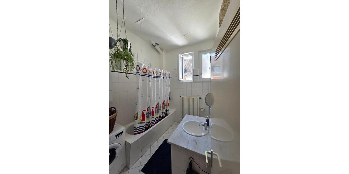 Etagenwohnung Karlsruhe Mühlburg - 2 Zimmer, 78 m&sup2;, 950&euro; | Angebot:25403624