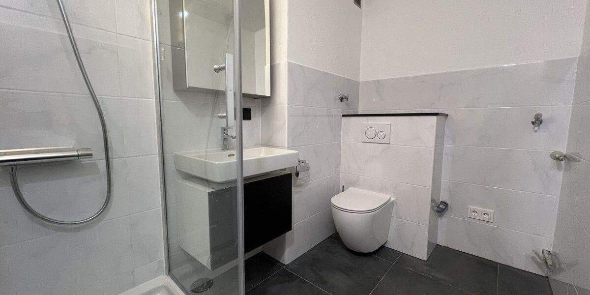 Etagenwohnung Karlsruhe Oststadt - 2 Zimmer, 61 m&sup2;, 285.000&euro; | Angebot:25374376