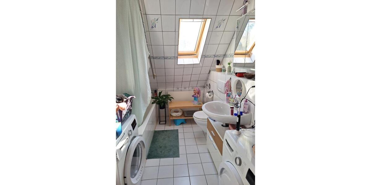 Dachgeschoßwohnung Königsbach-Stein Stein - 3 Zimmer, 76 m&sup2;, 700&euro; | Angebot:25765787