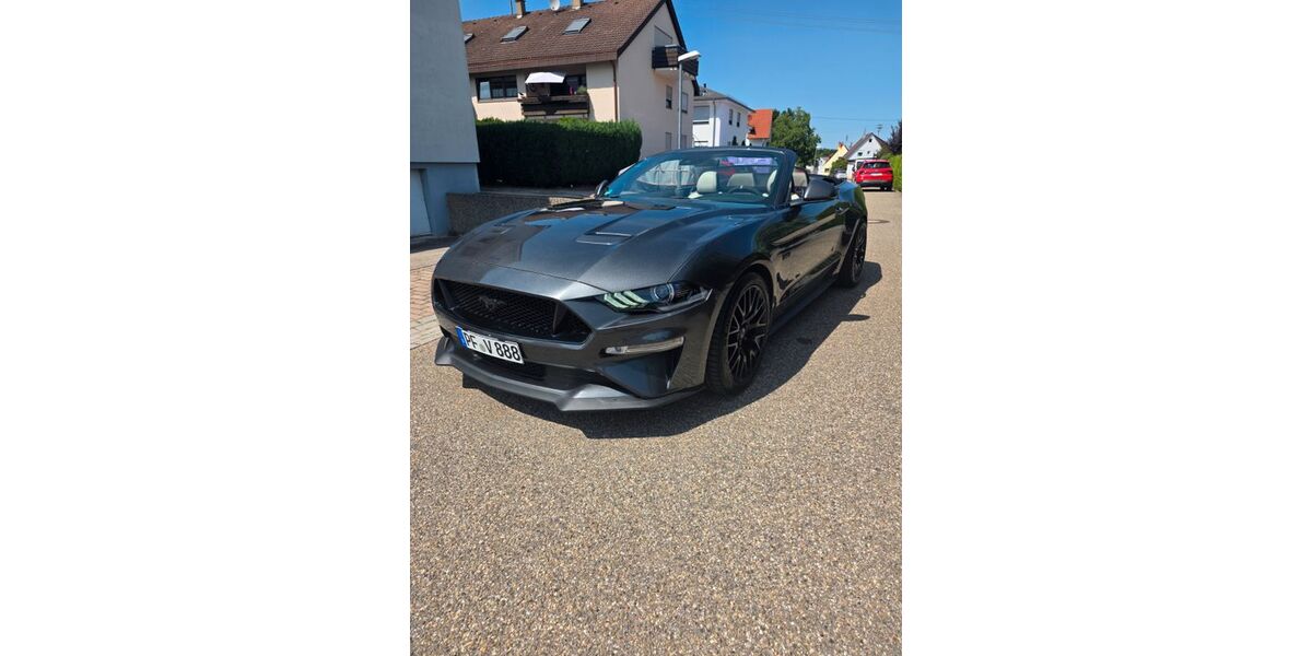 Ford Mustang 90.000 km 36.000 &euro; Schellbronn 75242
