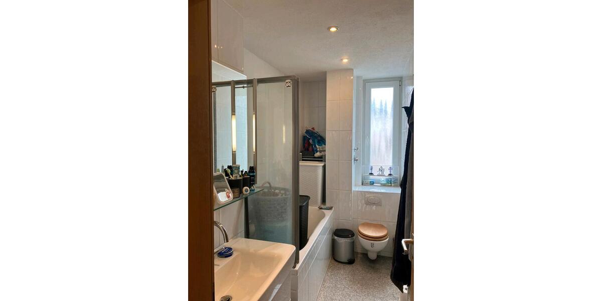 Etagenwohnung Pforzheim - 3 Zimmer, 80 m&sup2;, 195.000&euro; | Angebot:26357934