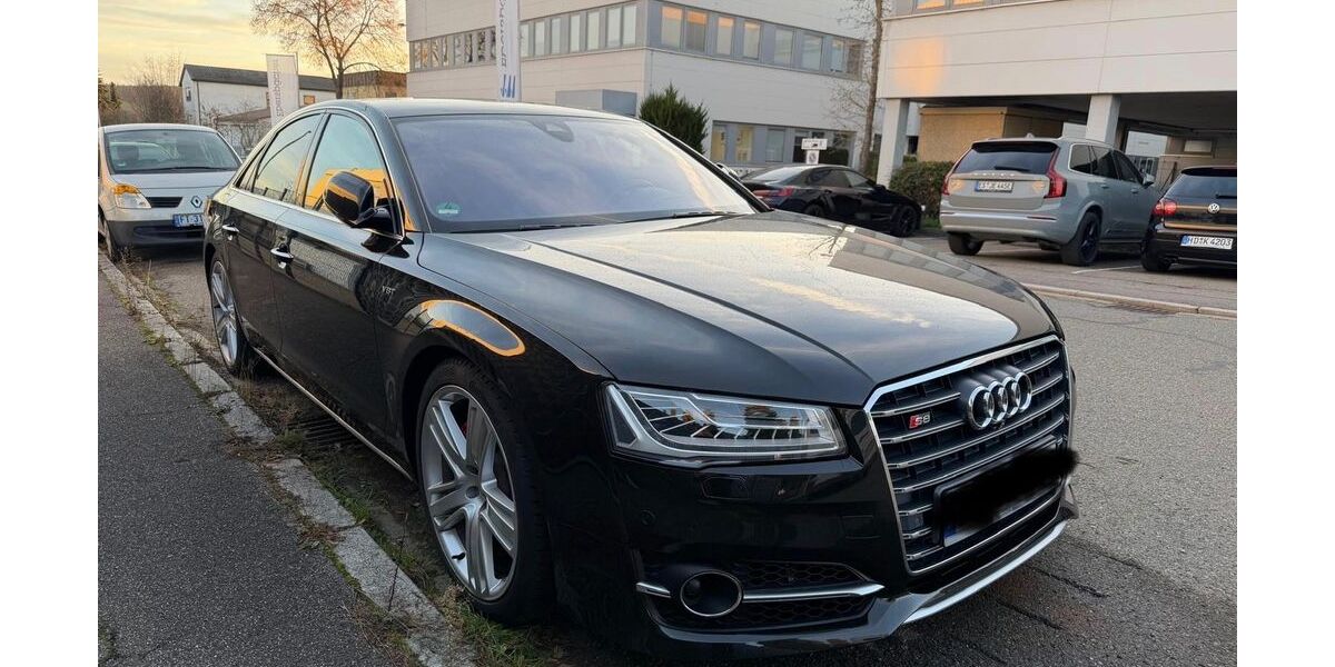 Audi A8 131.500 km 31.500 € Renningen 71272
