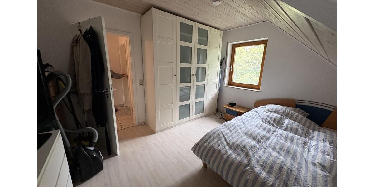 Dachgeschoßwohnung Karlsbad - 3.5 Zimmer, 95 m&sup2;, 335.000&euro; | Angebot:26545412