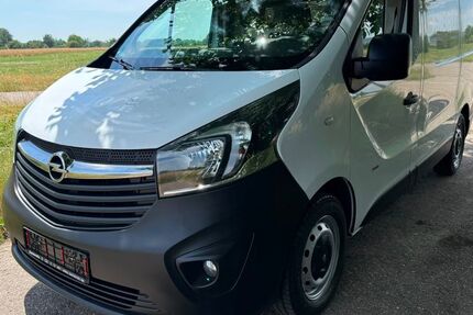 Opel Vivaro 221.000 km 7.299 &euro; Malsch 76316