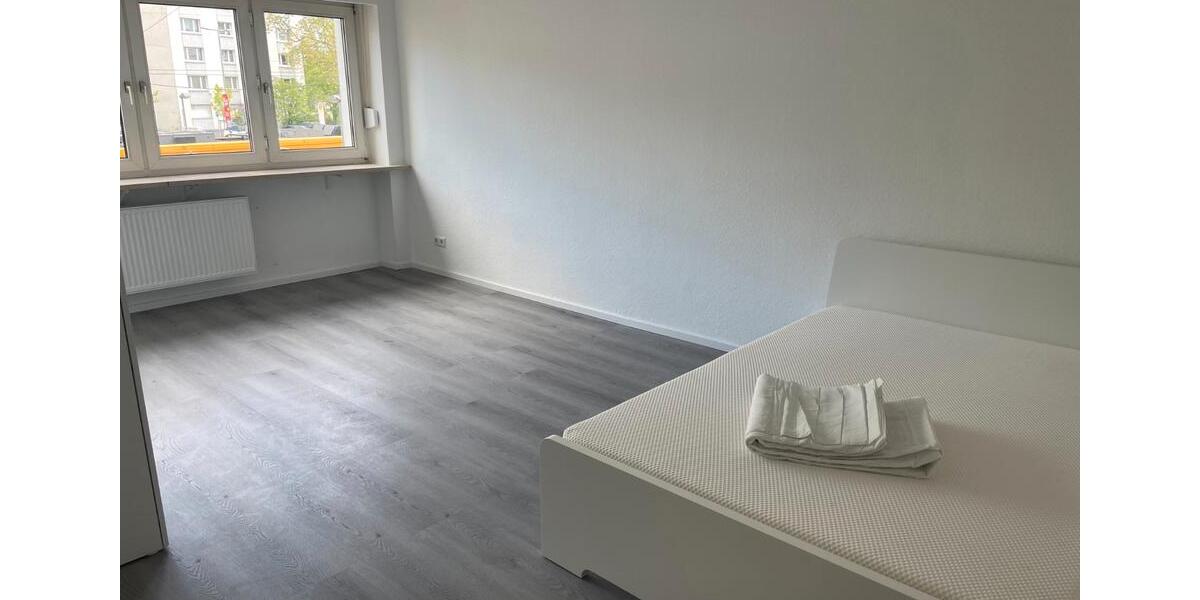Etagenwohnung Karlsruhe Mühlburg - 5 Zimmer, 117 m&sup2;, 500&euro; | Angebot:26084835