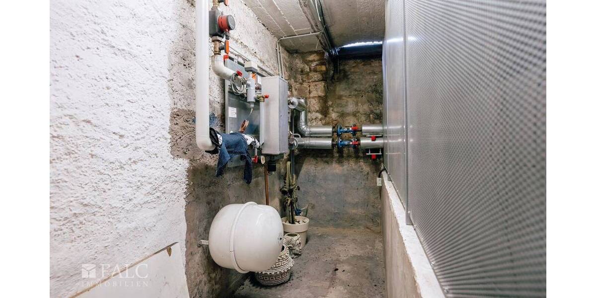 Mehrfamilienhaus, Wohnhaus Karlsruhe Innenstadt-West - 1 Zimmer, 461 m&sup2;, 1.990.000&euro; | Angebot:25742850