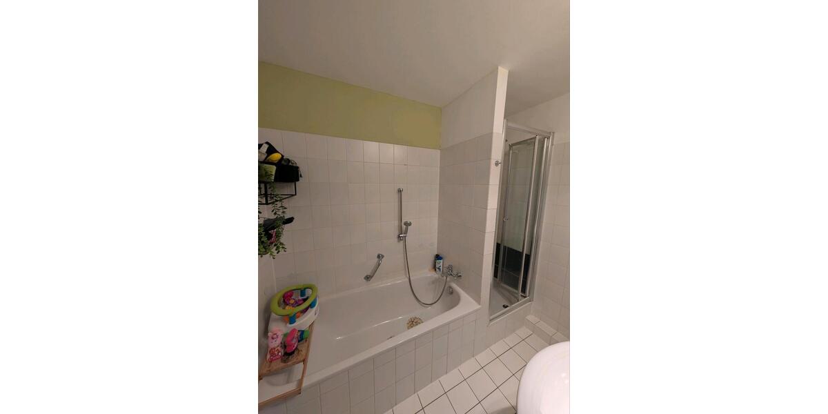 Attraktives 5 Zimmer Reihenendehaus mit EBK und Partykeller!! 5 zimmer