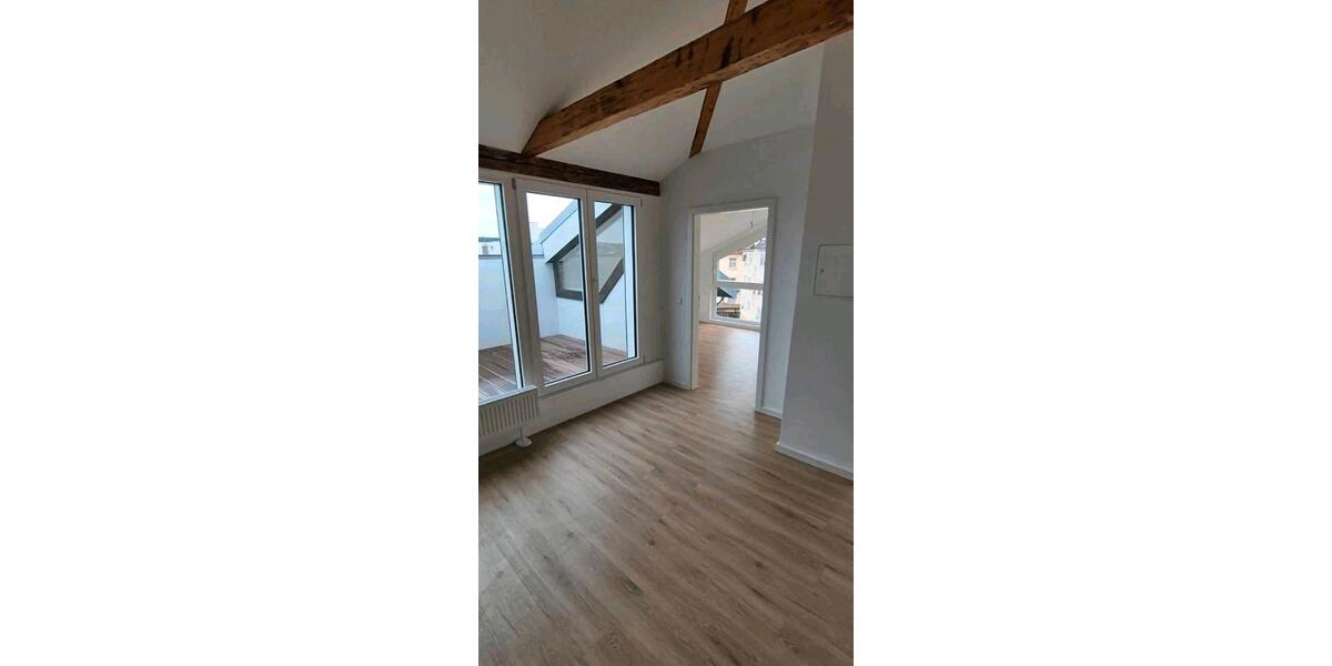 Dachgeschoßwohnung Pforzheim Nordstadt - 2 Zimmer, 55 m&sup2;, 660&euro; | Angebot:26150464