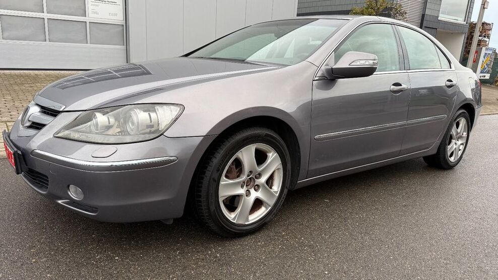 Honda Legend 140.000 km 7.400 € Grafenau 71120