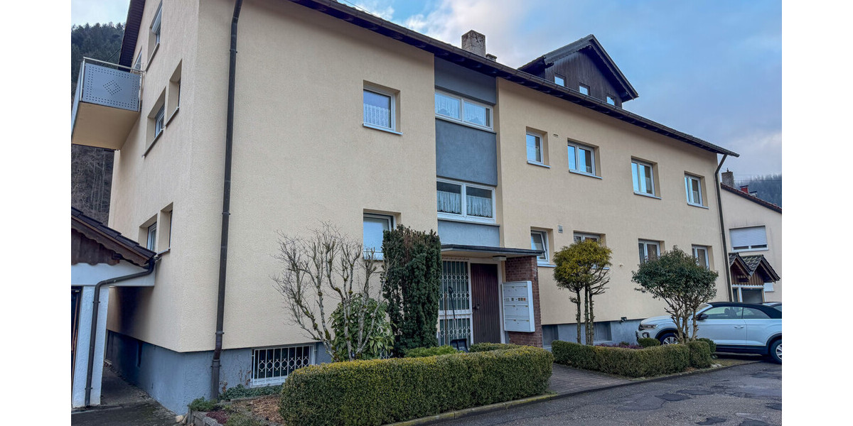 125 m² Kapitalanlage in Bad Wildbad – deutlich unter Markt vermietet Garage Kamin Balkon - Etagenwohnung Bad Wildbad Calmbach | Angebot:27392210