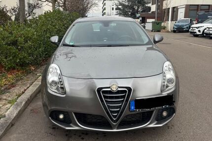 Alfa Romeo Giulietta 109.257 km 7.600 &euro; Gerlingen 70839