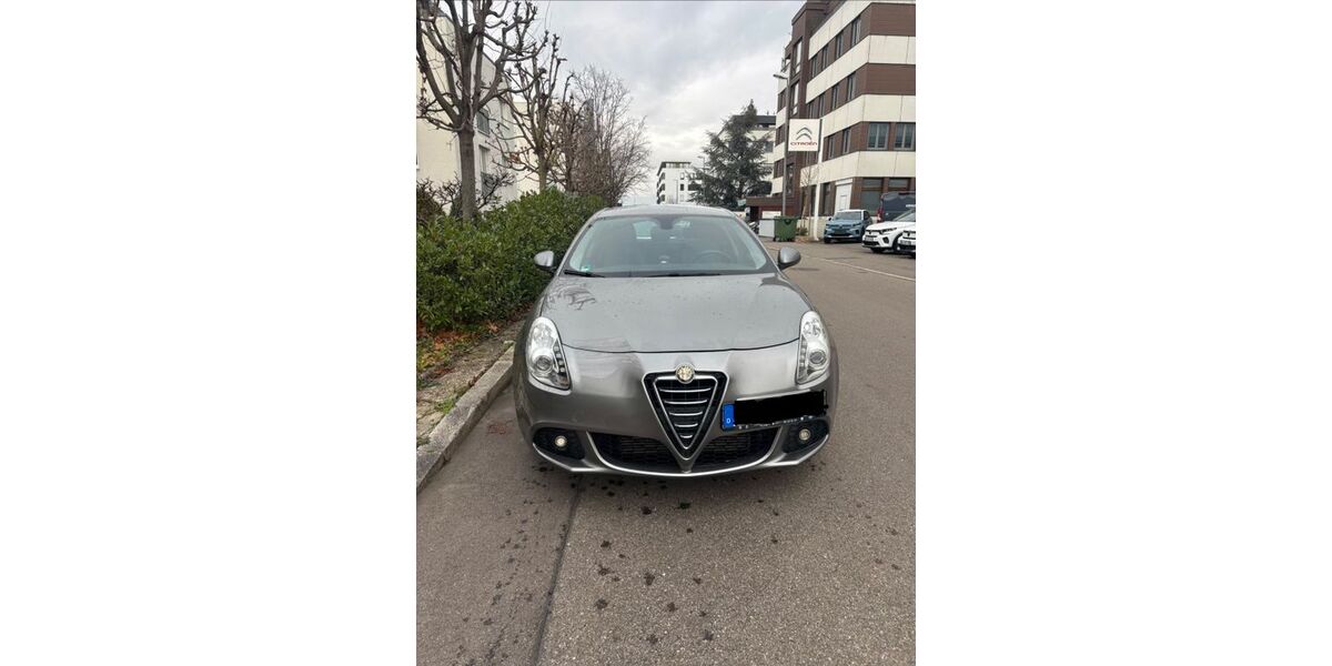 Alfa Romeo Giulietta 109.257 km 7.600 &euro; Gerlingen 70839