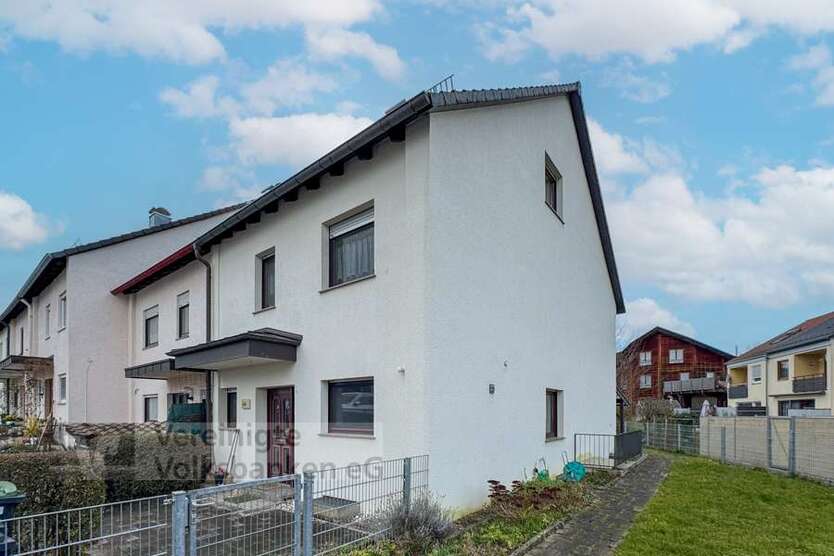 Haus zum Kaufen in Hildrizhausen 520.000 € 139.51 m²