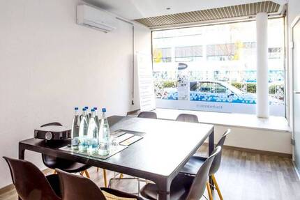 Gut ausgestattetes Büro nähe Berliner Platz - All-in-Miete