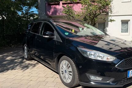 Ford Focus 139.005 km 8.800 &euro; Karlsruhe 76185