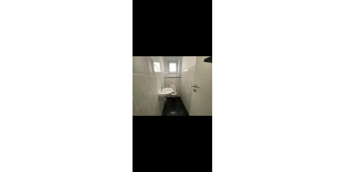 Erdgeschoßwohnung Niefern-Öschelbronn Öschelbronn - 4 Zimmer, 111 m&sup2;, 330.000&euro; | Angebot:27156271