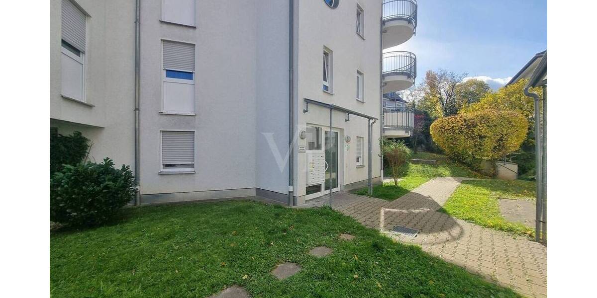 Großzügiges Studentenrefugium mit Balkon und Dachstudio in gesuchter Lage 1 zimmer