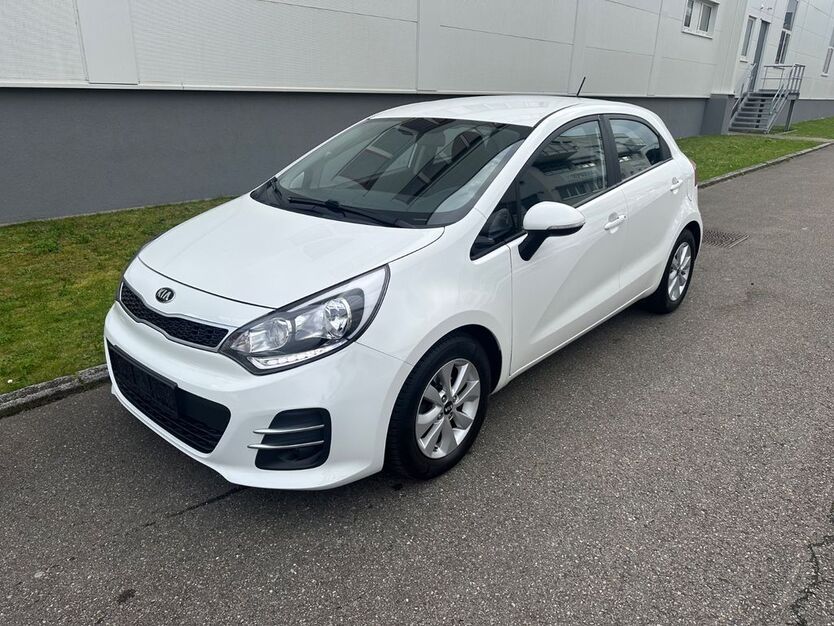 Kia Rio 86.000 km 7.800 € Sindelfingen 71069