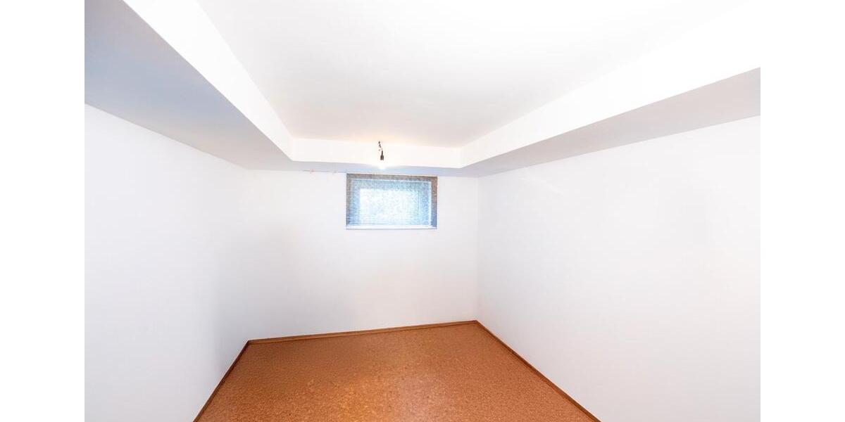 Etagenwohnung Renningen - 3 Zimmer, 76 m&sup2;, 120.000&euro; | Angebot:27146486