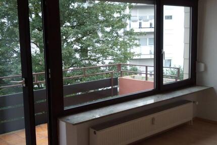 3 Zimmer Eigentumswohnung renoviert ohne Maklergebühren 74,26 qm 3 zimmer