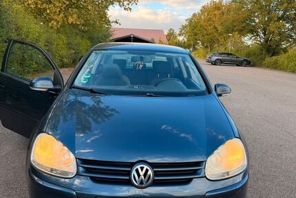 VW Golf 317.000 km 650 &euro; Ditzingen 71254
