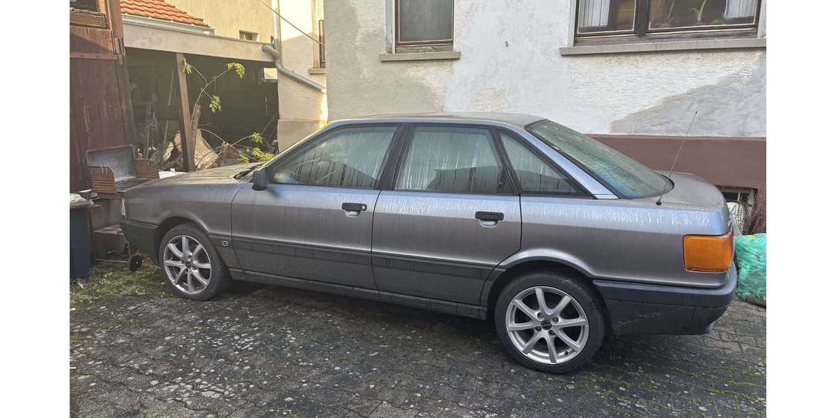 Audi 80 166.000 km 1.500 &euro; Ditzingen 71254