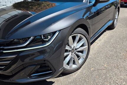 VW Arteon 32.000 km 32.800 &euro; WALDBRONN 76337