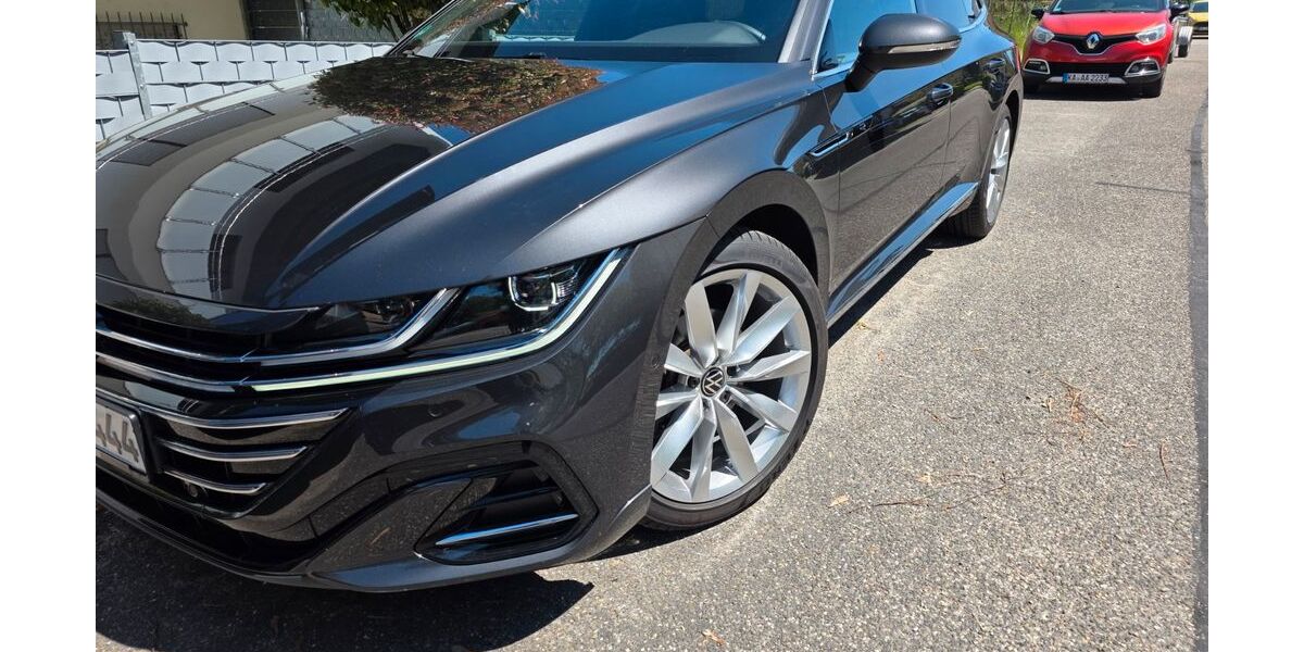 VW Arteon 32.000 km 32.800 &euro; WALDBRONN 76337