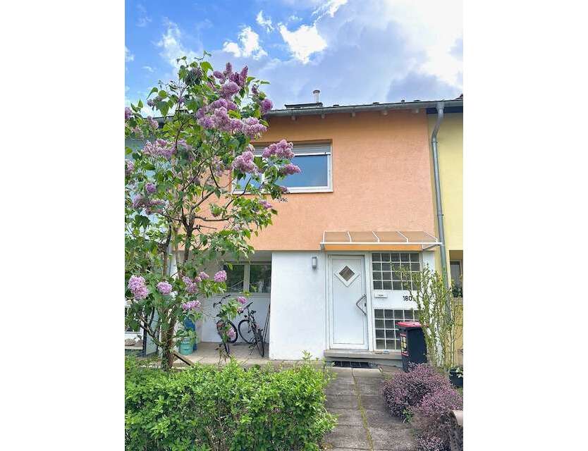 Haus zum Kaufen in Karlsruhe 529.000 € 125 m²