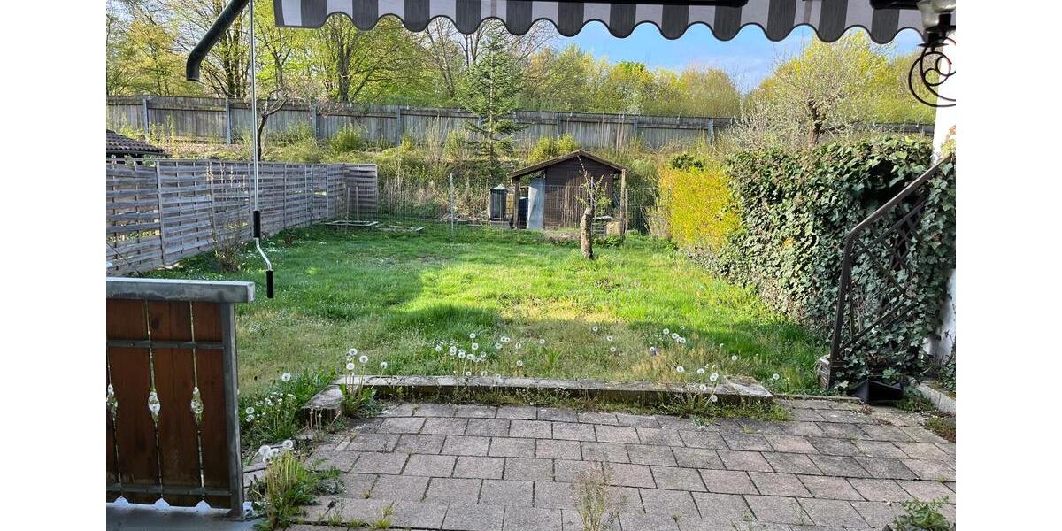 Einfamilienhaus Leonberg - 7 Zimmer, 192 m&sup2;, 2.000&euro; | Angebot:26357981