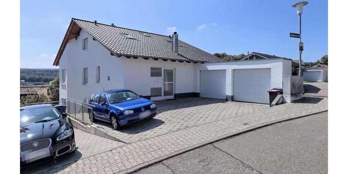 Wohnung zum Mieten in Pforzheim 1.300 € 121 m² 4 zimmer