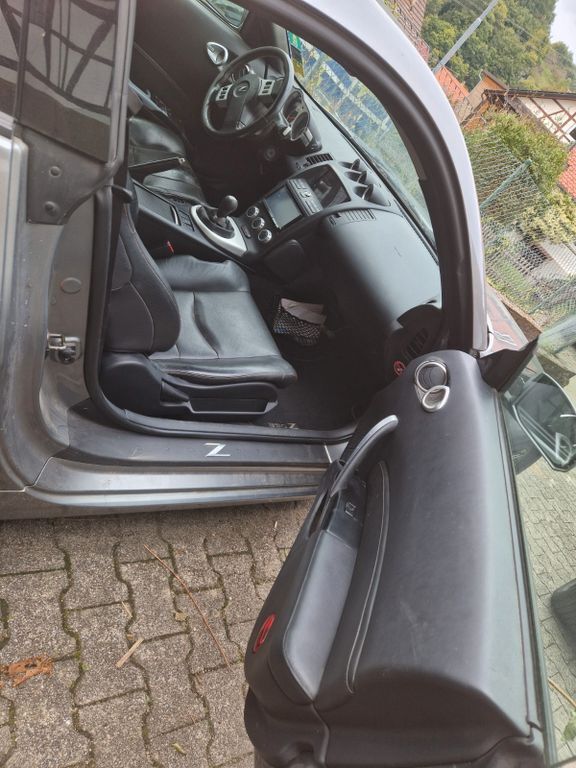 Nissan 350Z 190.678 km 11.000 € Gernsbach 76593