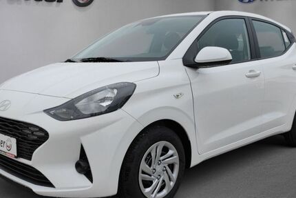 Hyundai i10 10.000 km 13.740 &euro; Pforzheim 75177