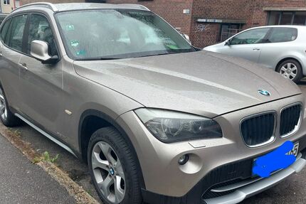 BMW X1 218.500 km 6.000 € Stuttgart 70374