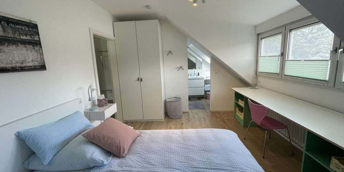 Etagenwohnung Karlsruhe / Weiherfeld-Dammerstock Dammerstock - 3 Zimmer, 65 m&sup2;, 1.600&euro; | Angebot:27451427