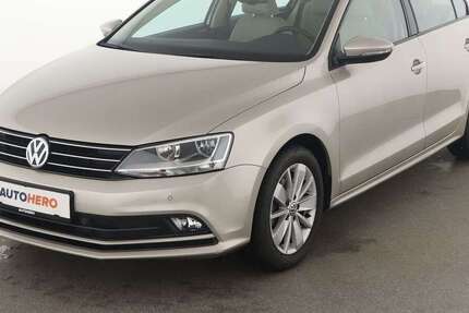 VW Jetta 40.858 km 12.250 € Stuttgart 70195