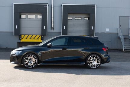 Audi RS3 12.500 km 70.499 &euro; Schwieberdingen 71701