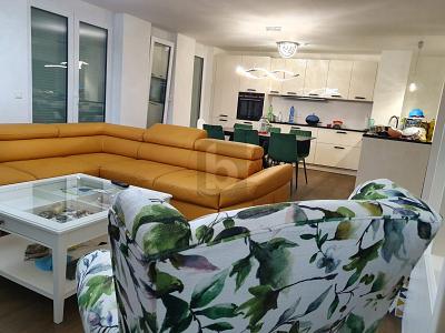 GERÄUMIGES UND HELLES WOHNKONZEPT 4 zimmer