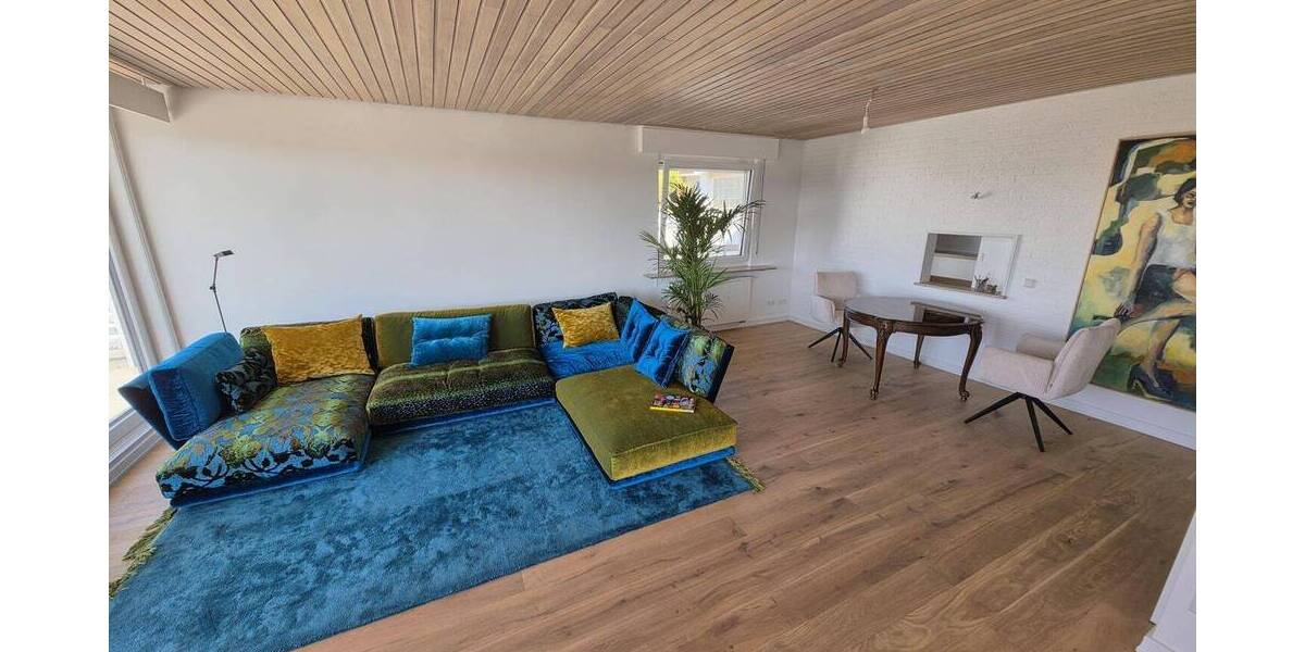 Bungalow Pforzheim Nordstadt - 6 Zimmer, 171 m&sup2;, 2.200&euro; | Angebot:26277512