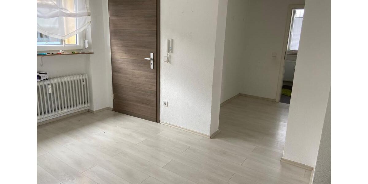 Etagenwohnung Pforzheim Eutingen - 3 Zimmer, 98 m&sup2;, 1.150&euro; | Angebot:25395858