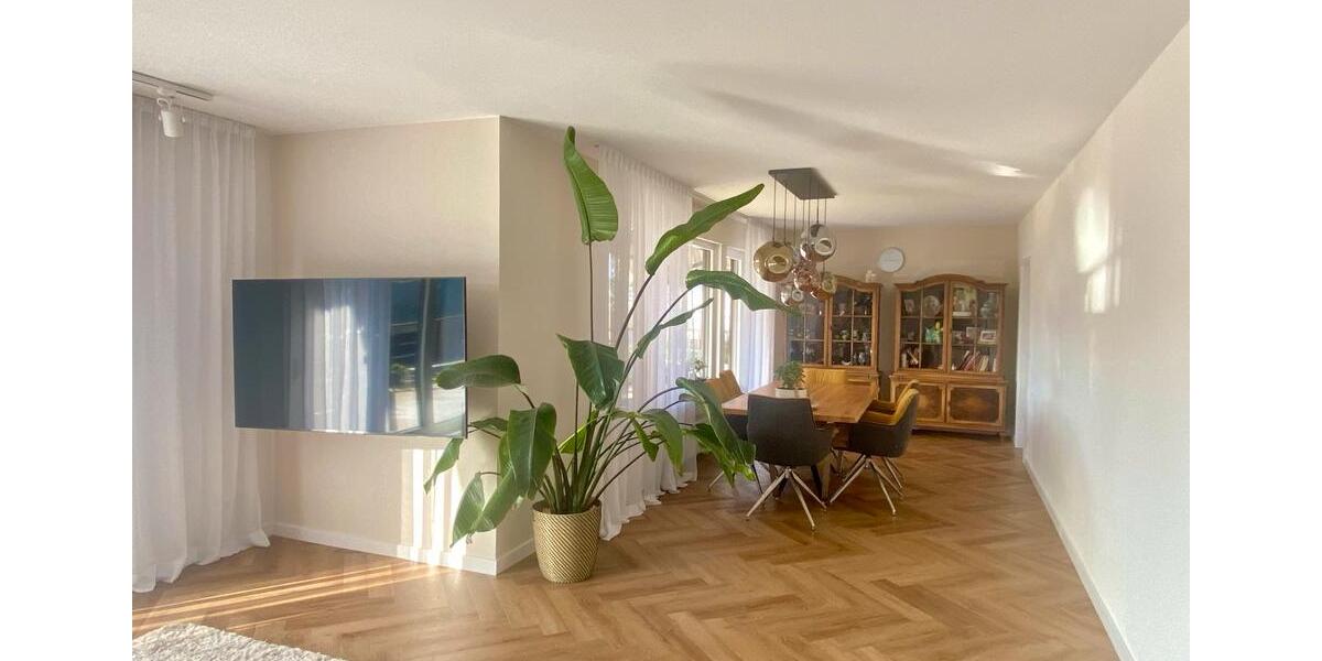 Einfamilienhaus Pforzheim Dillweißenstein - 4.5 Zimmer, 185 m&sup2;, 640.000&euro; | Angebot:26446265
