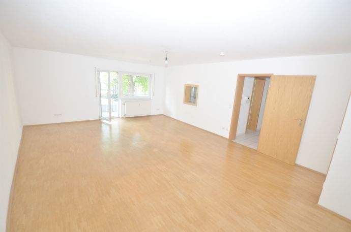 Etagenwohnung Karlsruhe Mühlburg - 2 Zimmer, 71 m&sup2;, 245.000&euro; | Angebot:25769445