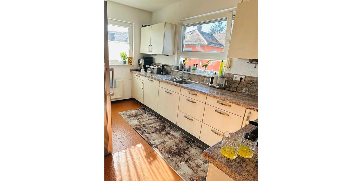 Einfamilienhaus Sersheim - 6 Zimmer, 160 m&sup2;, 1.850&euro; | Angebot:26253378